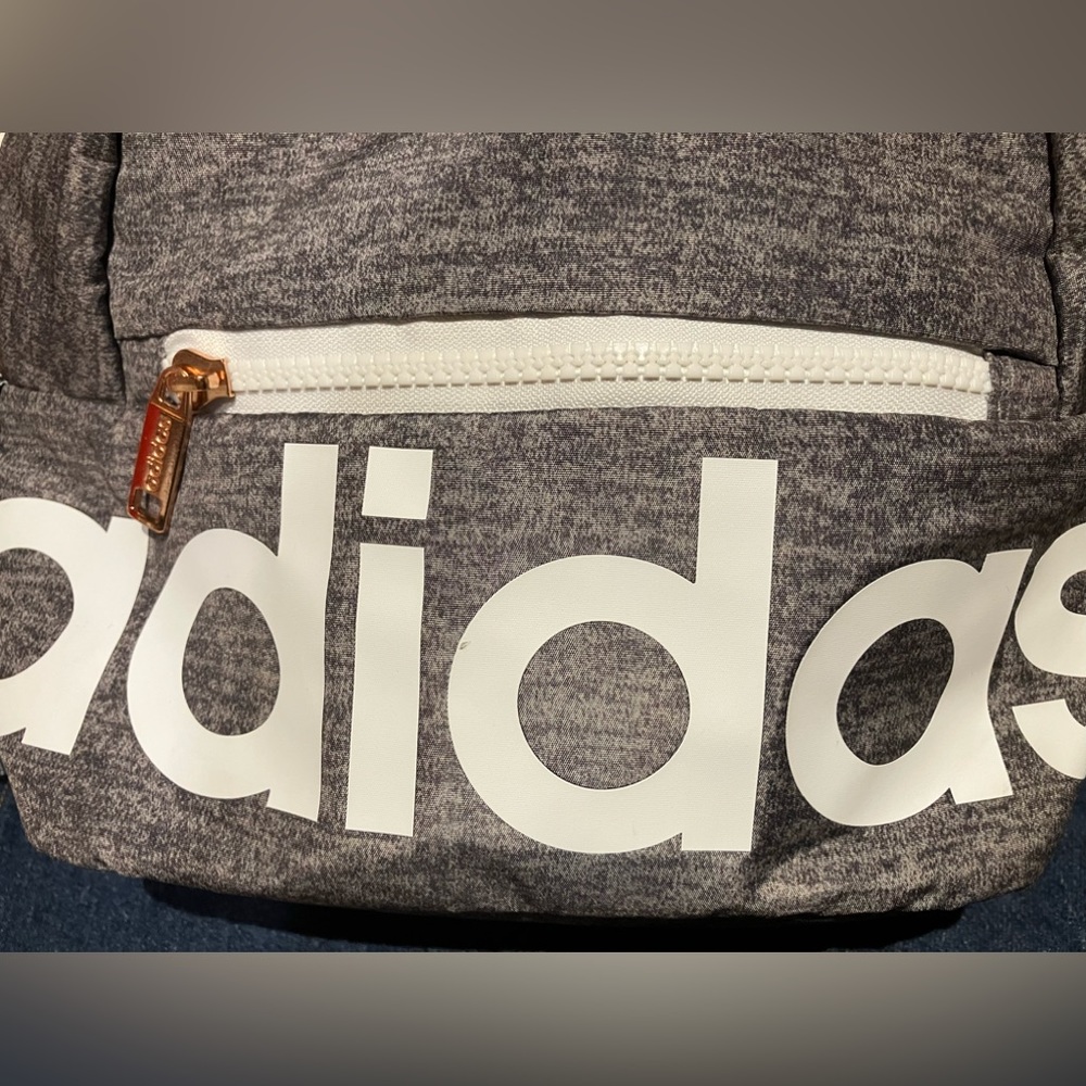 Adidas Small Bag/Backpack - Picture 3 of 9
